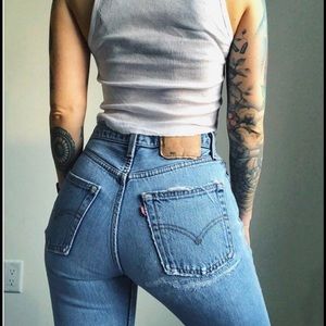 Reworked vintage Levi’s w25